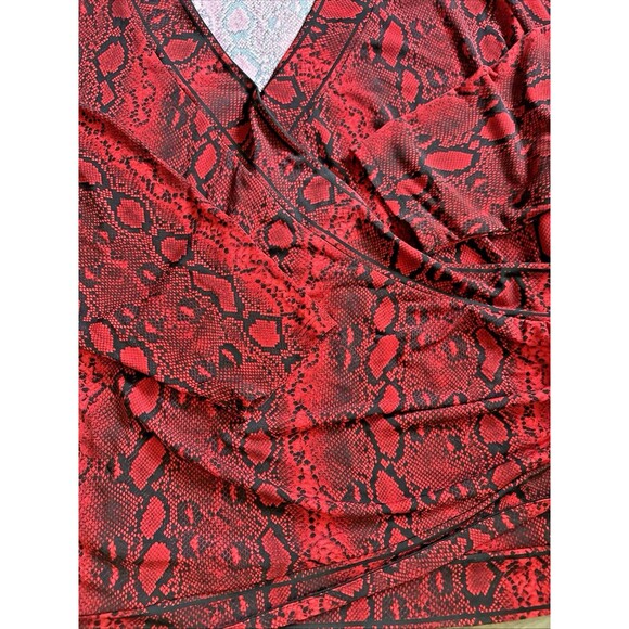 Michael Kors Women's Plus Size Top Snakeskin-Print Crossover Border Top Red 1X - Picture 4 of 8